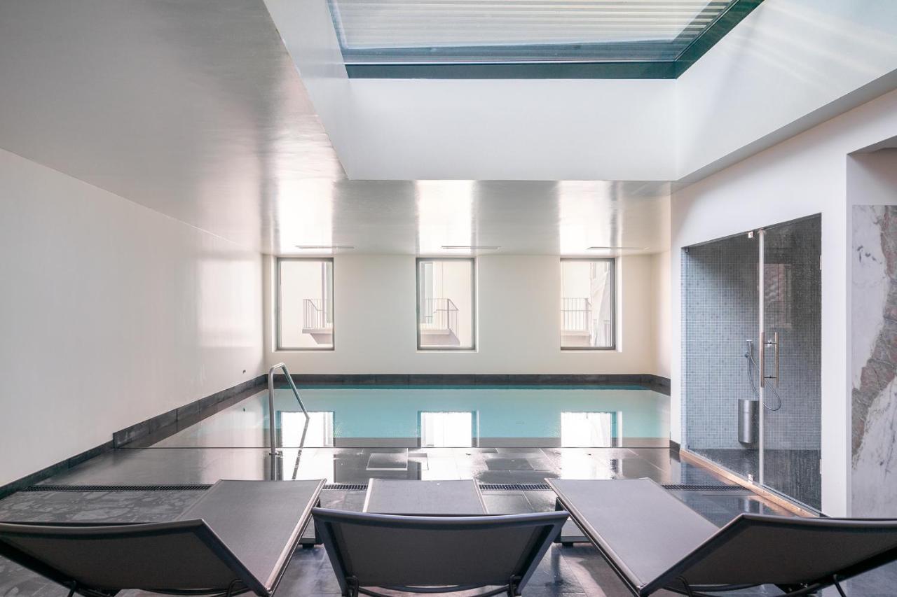 WHome | Av. da Liberdade Deluxe Apartment w/ S-Pool, Gym&Parking Lisbon Bagian luar foto